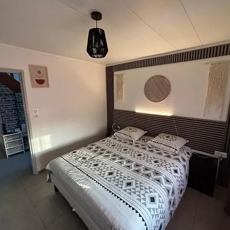 Maison Chaleureuse Calme Et Tranquillité Assurés Parking Privé Casa vacanze *