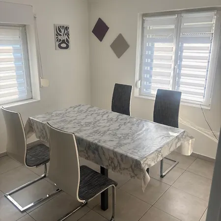 Dom wakacyjny Maison Chaleureuse Calme Et Tranquillite Assures Parking Prive