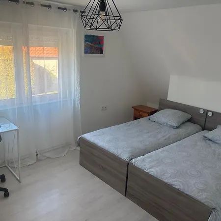 Maison Chaleureuse Calme Et Tranquillité Assurés Parking Privé